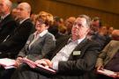 Kritisches Publikum: Bürgermeisterin Wilmes und Samtgemeindedirektor Hummeldorf aus den Gemeinden Lünne und Spelle – ein möglicher Standort für Schiefergas Kritisches Publikum: Bürgermeisterin Wilmes und Samtgemeindedirektor Hummeldorf aus den Gemeinden Lünne und Spelle – ein möglicher Standort für Schiefergas